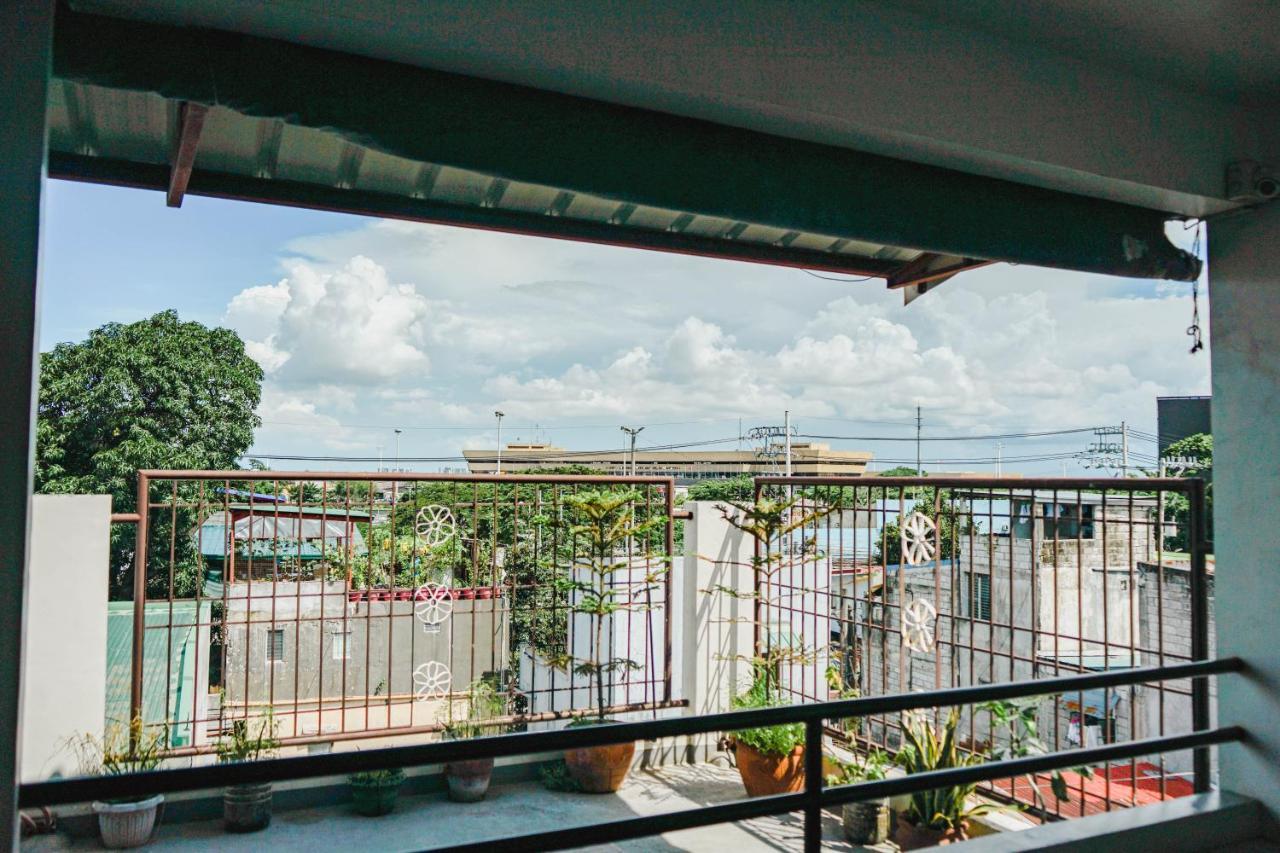 Jb Valdres Apartment Manila Exterior photo